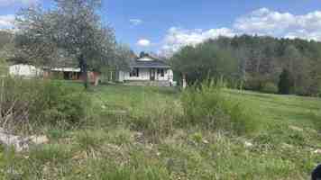 featured image of 104 Basin Rd