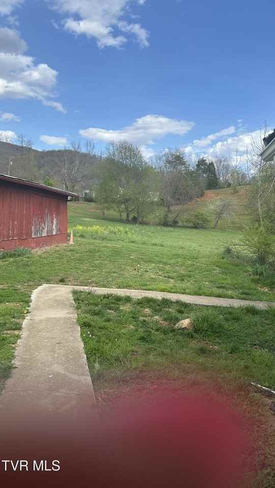 104 Basin Rd - Photo 6 of 25