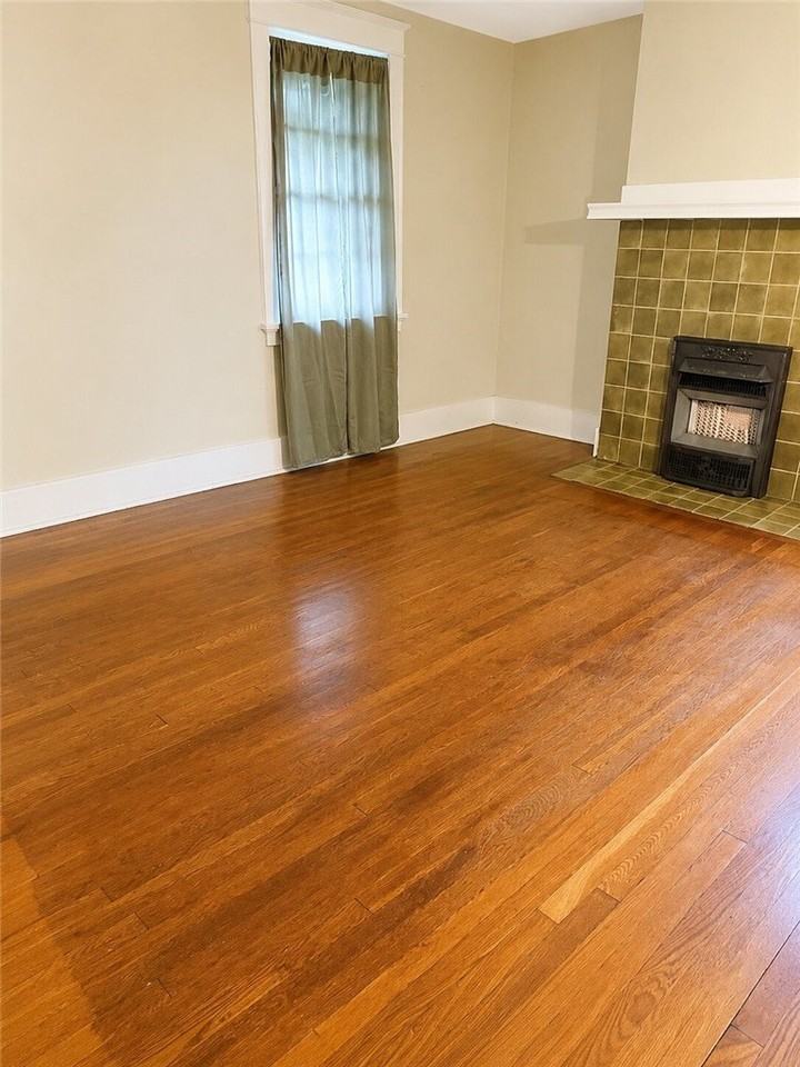 114 Conestoga Rd - Photo 7 of 8