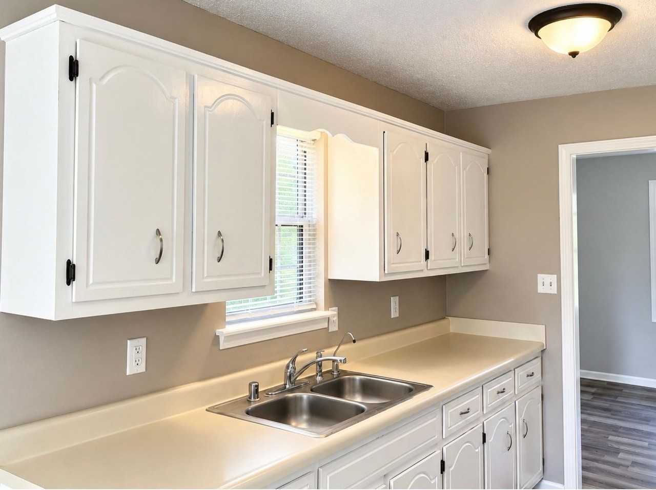 619 Artic Ave - Photo 7 of 29