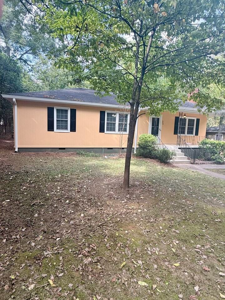 35 Jefferson Cir - Photo 2 of 14