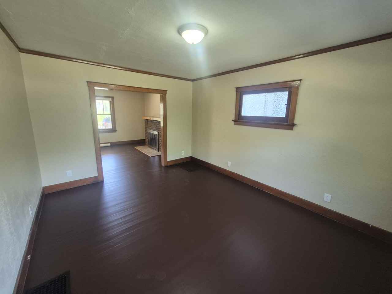 1131 Beaumont Ave #1 - Photo 4 of 12