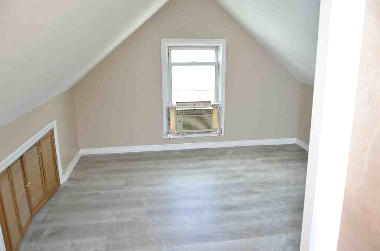 2003 Maple Ave #2 - Photo 5 of 10