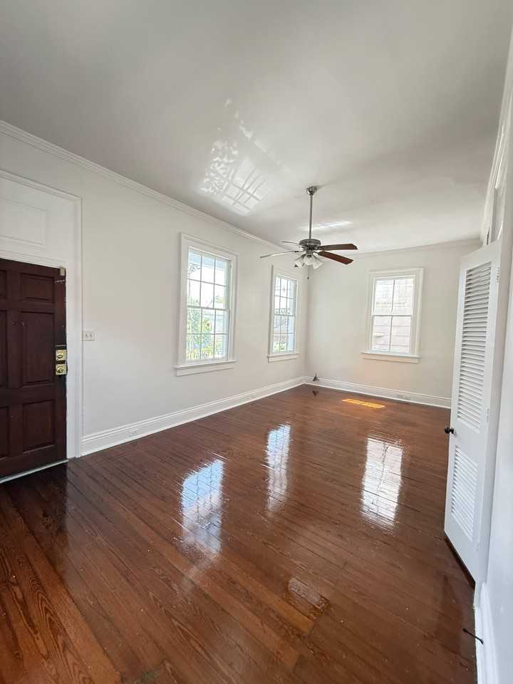 4018 Coliseum St - Photo 2 of 12