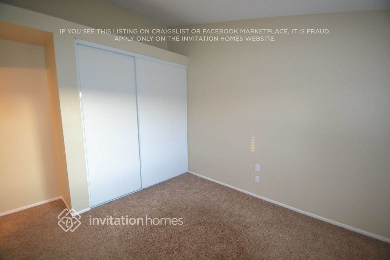 1785 Via Verde Dr - Photo 3 of 9