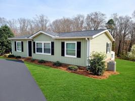 featured image of Sunshadow Cir