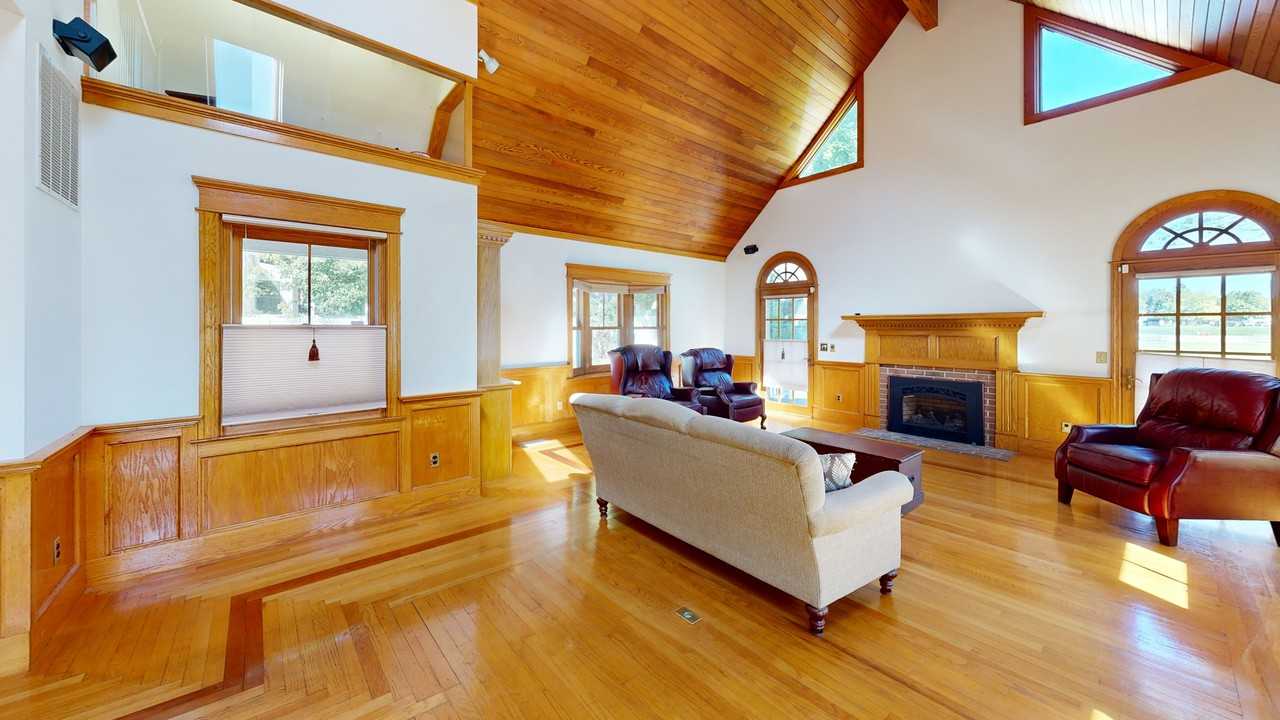 41 Cottage St #1 - Photo 3 of 38