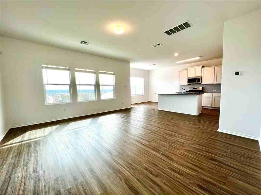 8001 Copper Prairie Bnd #1 - Photo 4 of 35
