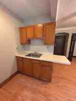 featured image of 1521 N Franklin Pl