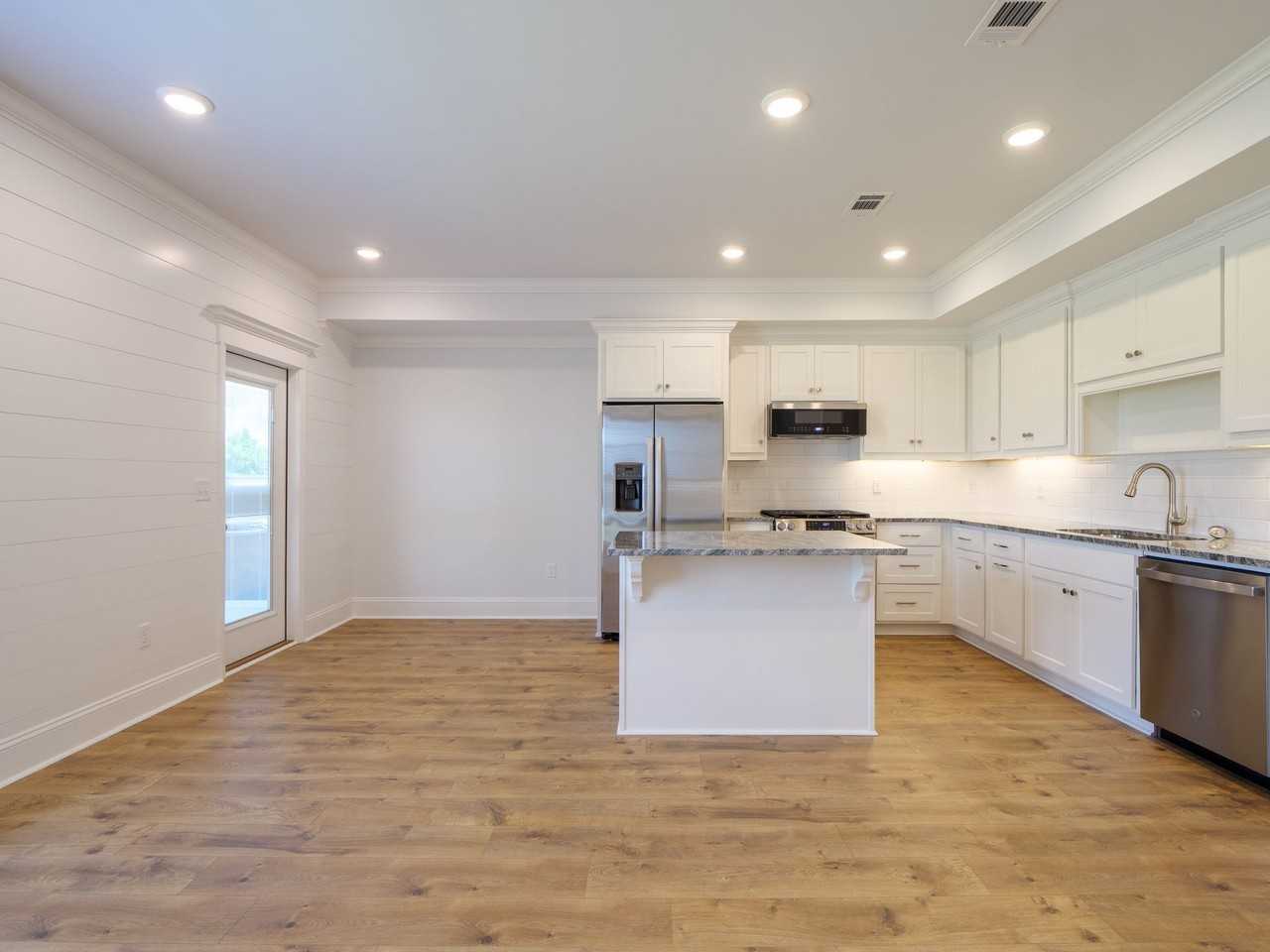 3 & 4 Bedroom New Construction Townhome! Just 6 Mins from Moody AFB! - Photo 4 of 50