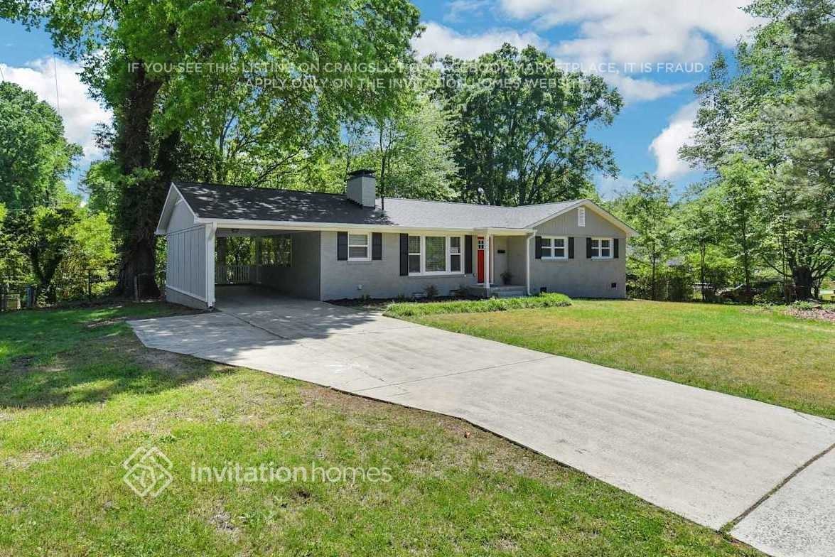 4133 Seaforth Dr - Photo 3 of 26