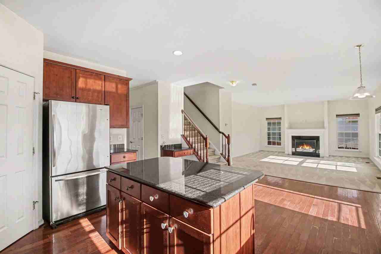 3 Brushy Creek Cir - Photo 3 of 28
