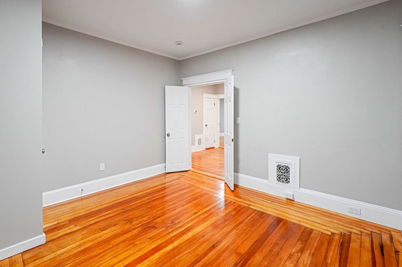 381 Adams St #3 - Photo 2 of 37