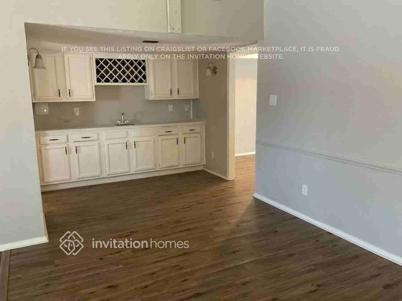 6304 Jennings Dr - Photo 3 of 20