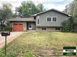 featured image of 1450 Luna Vista St