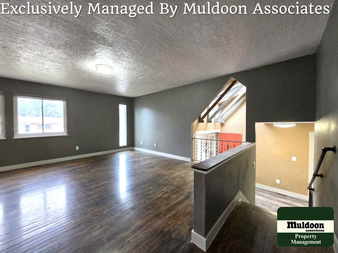 1450 Luna Vista St - Photo 3 of 27