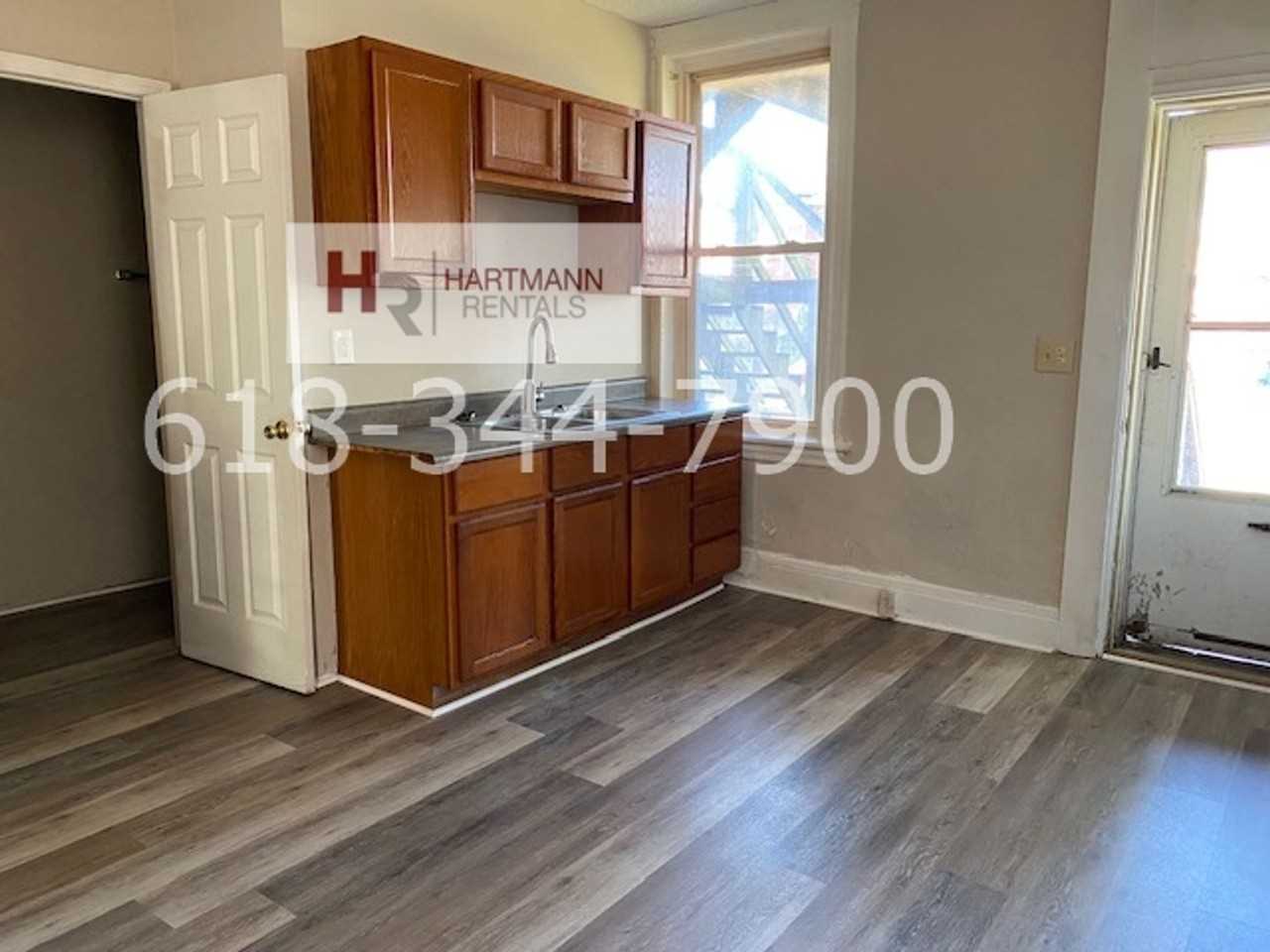 2141 Edison Ave - Photo 5 of 8