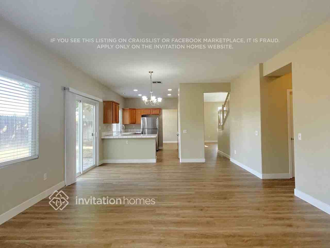 9255 Boulder Falls Ct - Photo 6 of 21