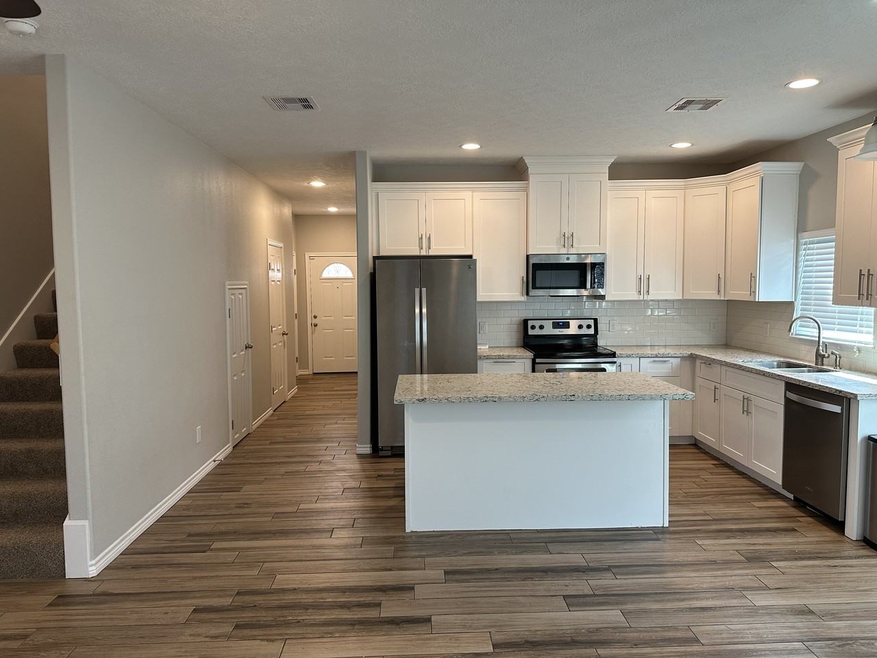 419 Gage Avenue #A - Photo 4 of 13