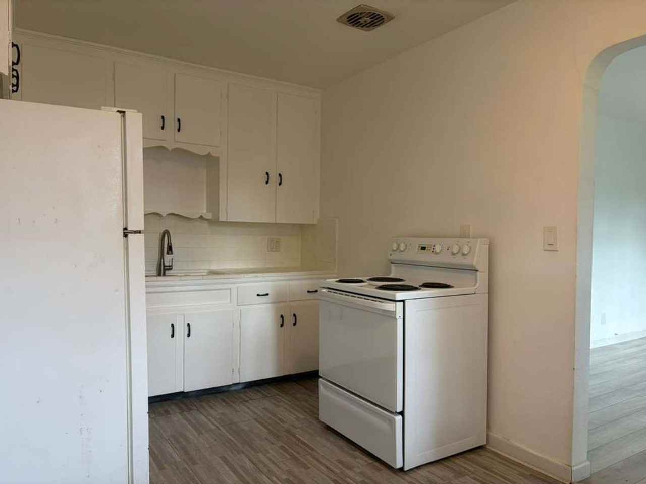 5302 15th Ave S - Photo 2 of 20