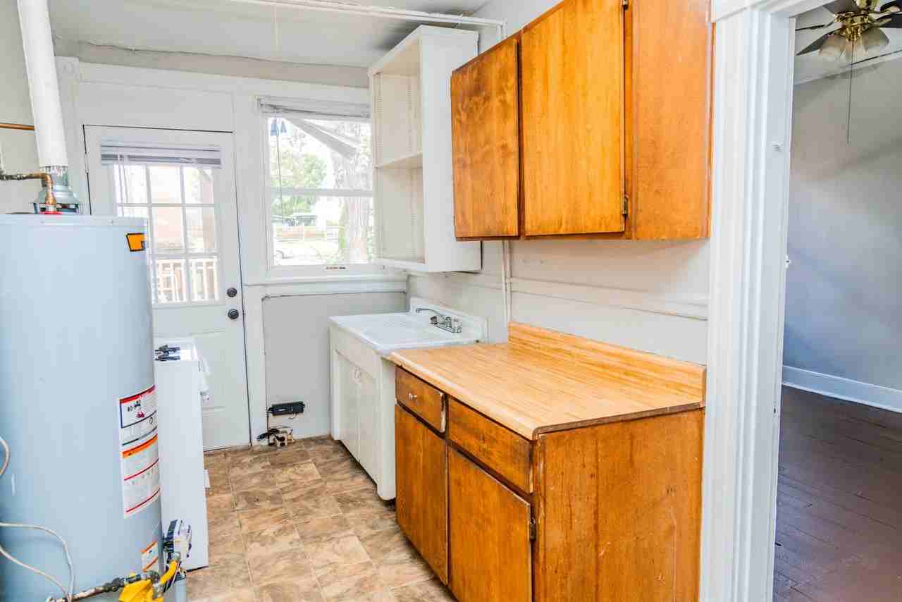 16 S Plum St - Photo 6 of 18