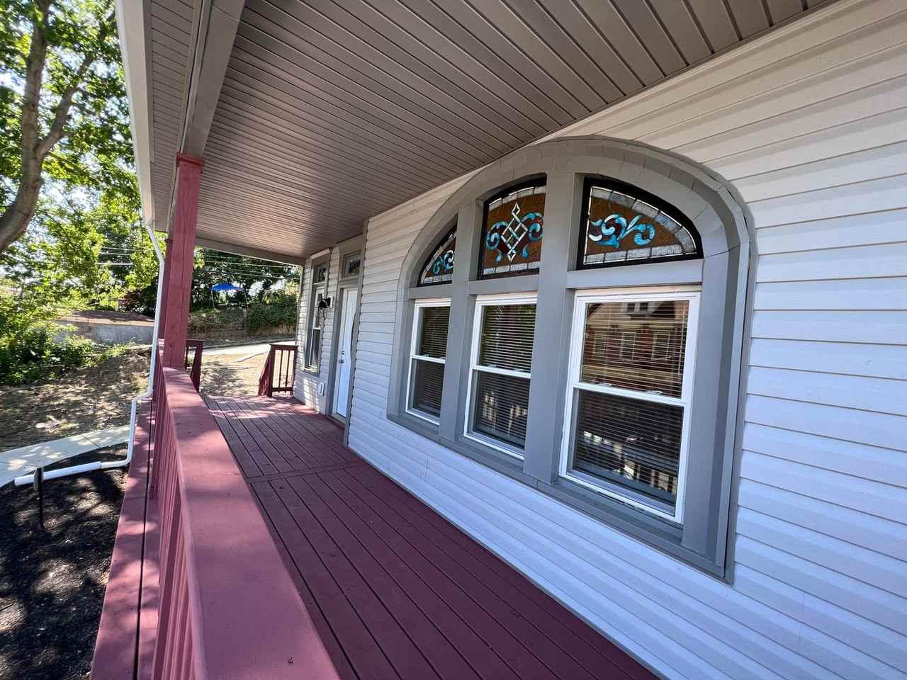 2205 Spring St - Photo 3 of 43