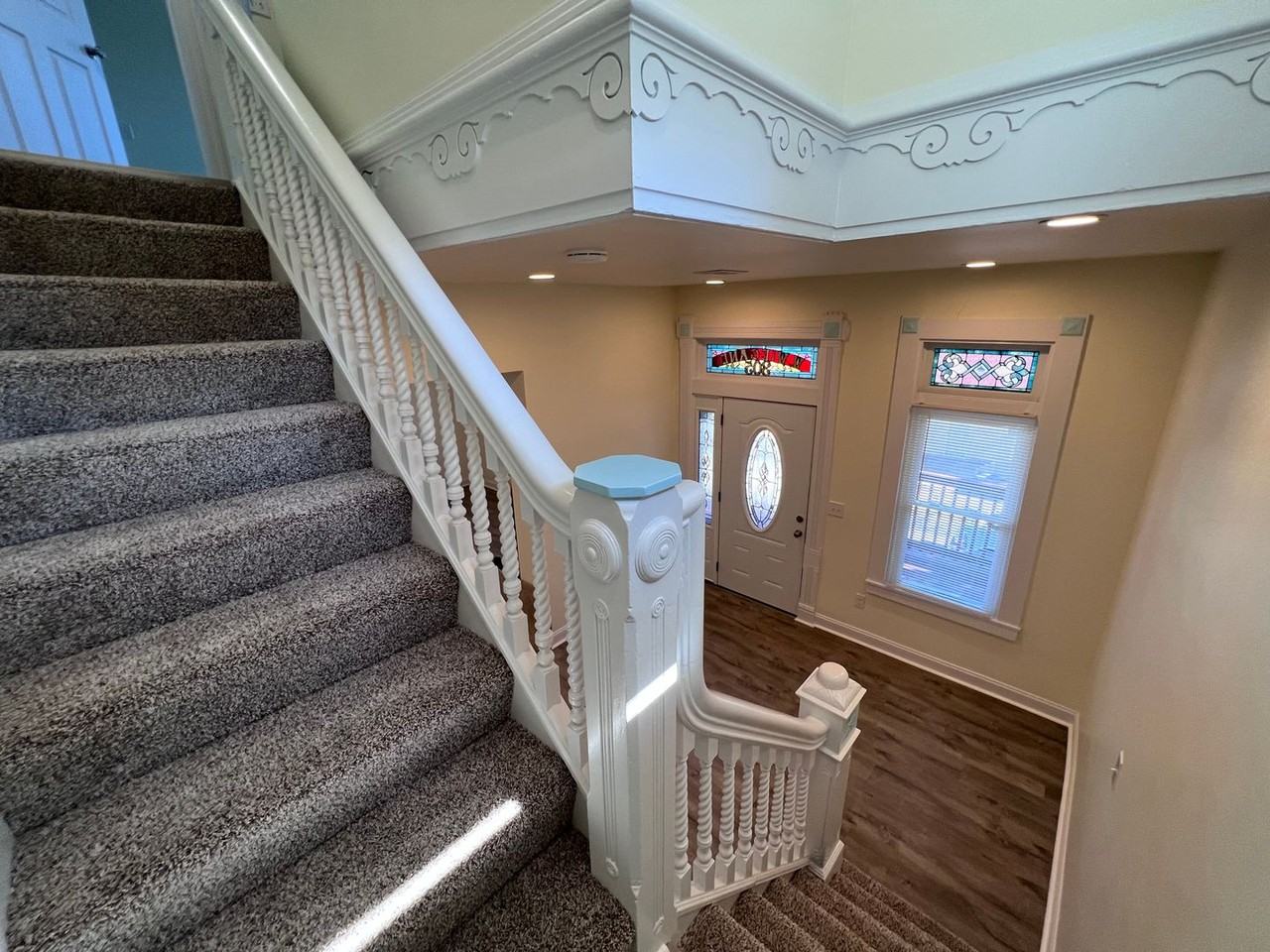 2205 Spring St - Photo 5 of 43