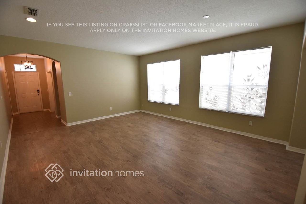 14020 Eden Isle Blvd - Photo 2 of 14