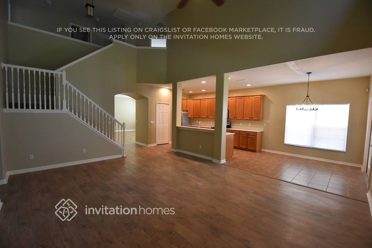 14020 Eden Isle Blvd - Photo 3 of 14