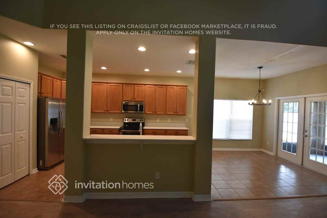14020 Eden Isle Blvd - Photo 4 of 14