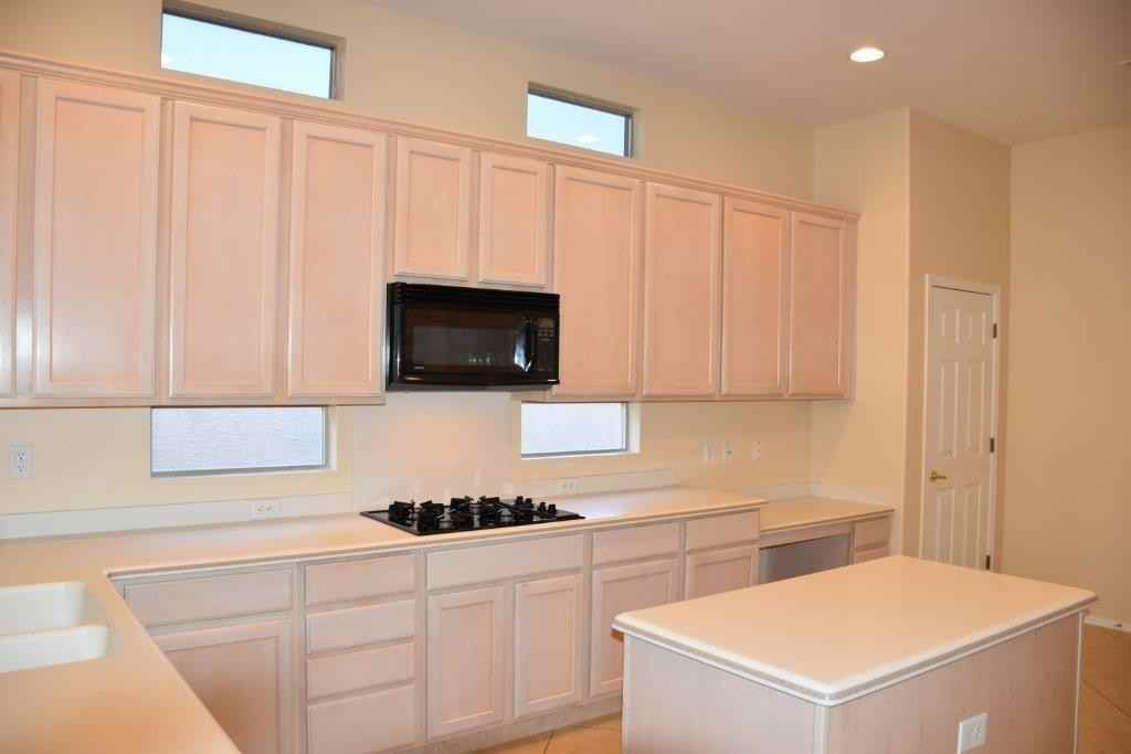 2057 King Mesa Dr - Photo 7 of 39