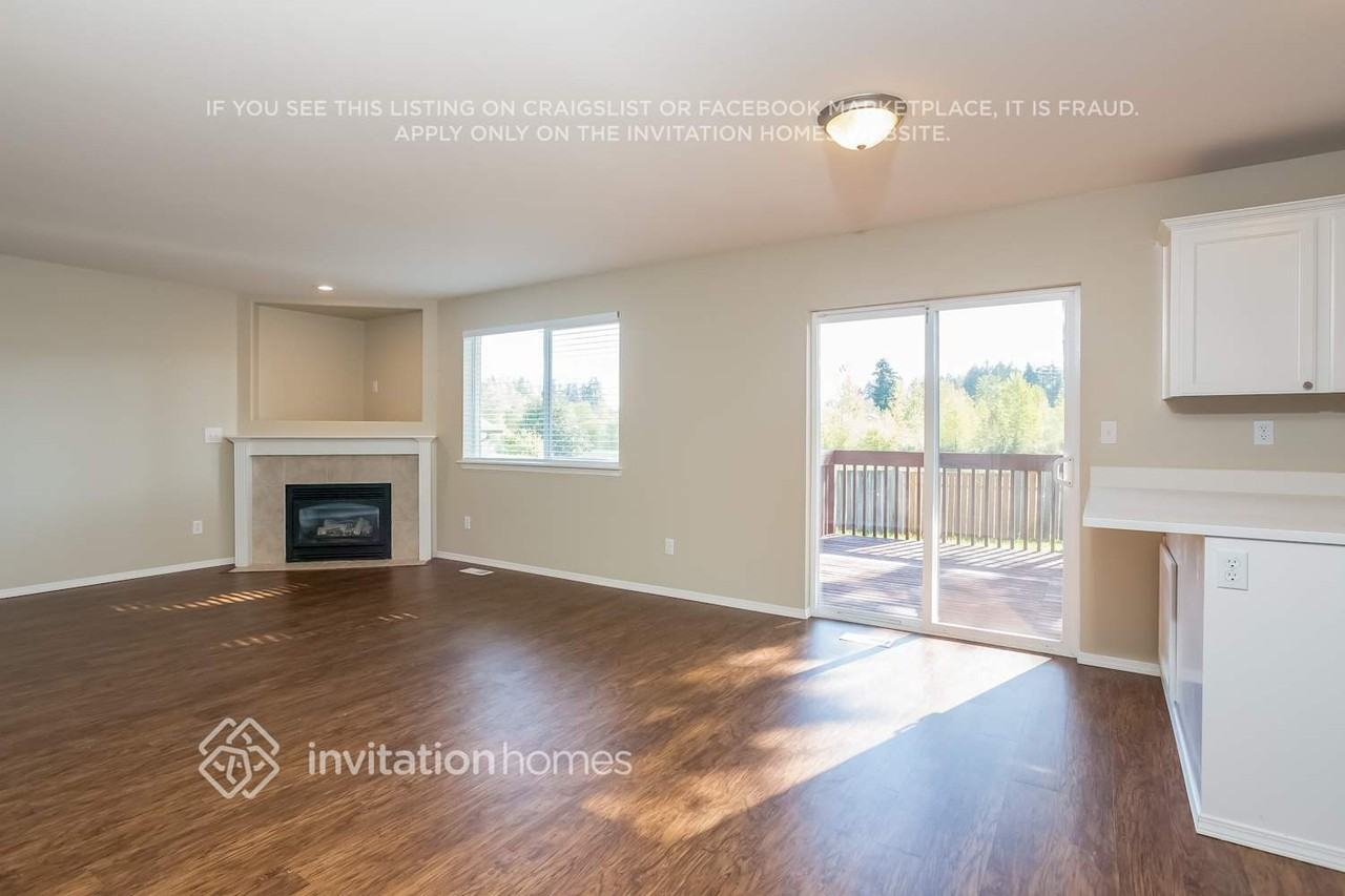 17829 69th Avenue Ct E - Photo 3 of 21