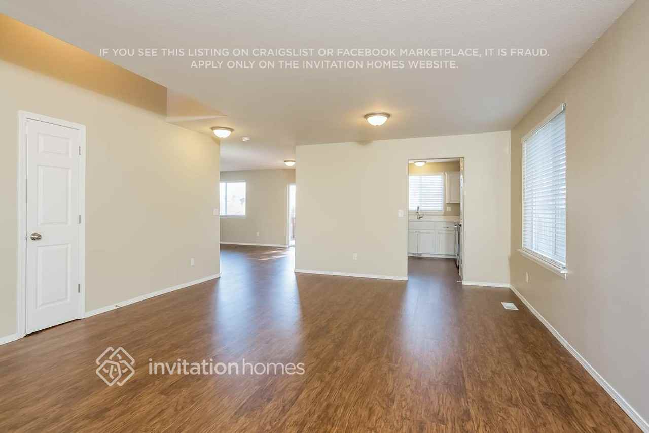 17829 69th Avenue Ct E - Photo 4 of 21