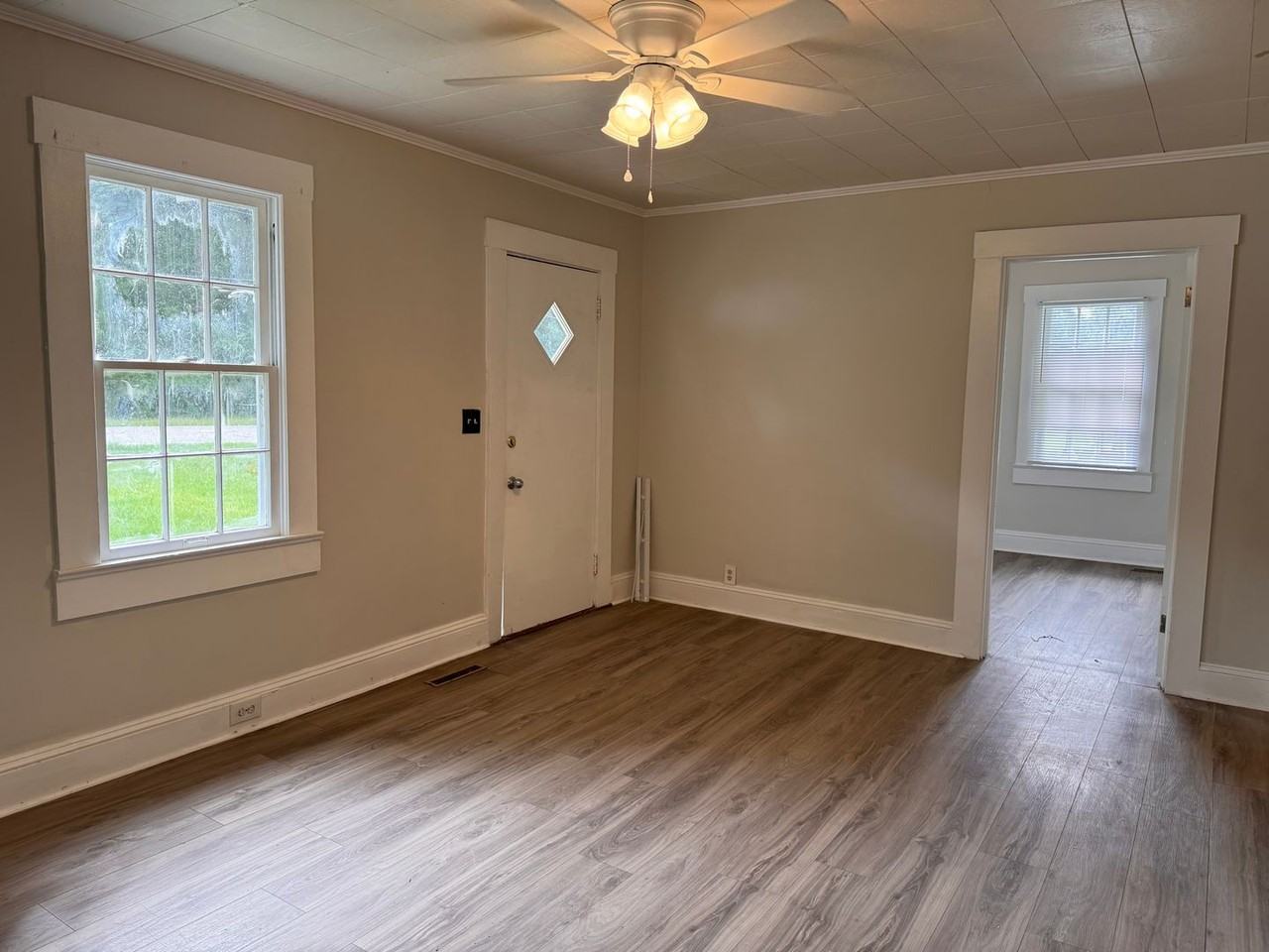 422 S Wadesboro Blvd - Photo 3 of 17