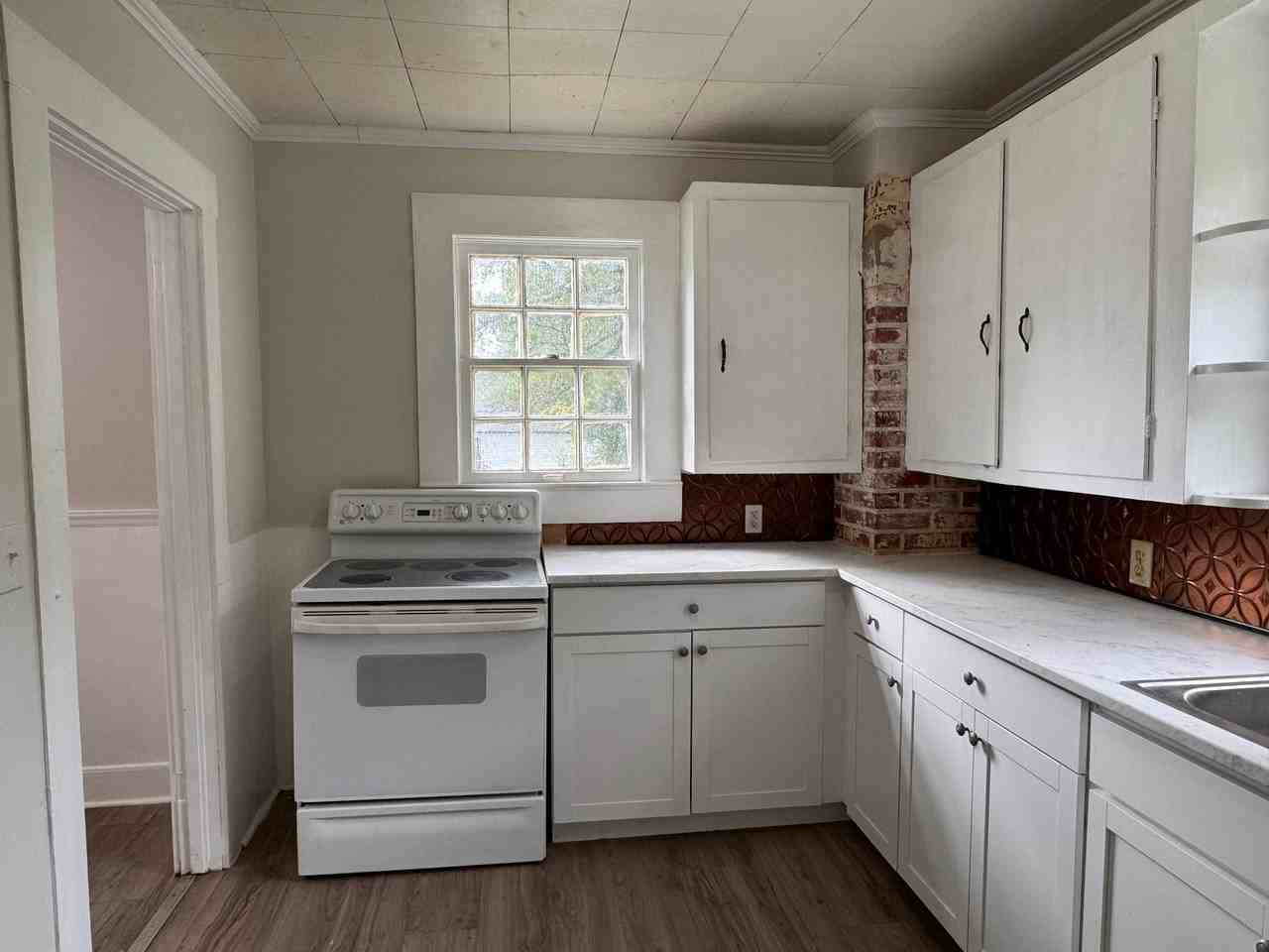422 S Wadesboro Blvd - Photo 5 of 17
