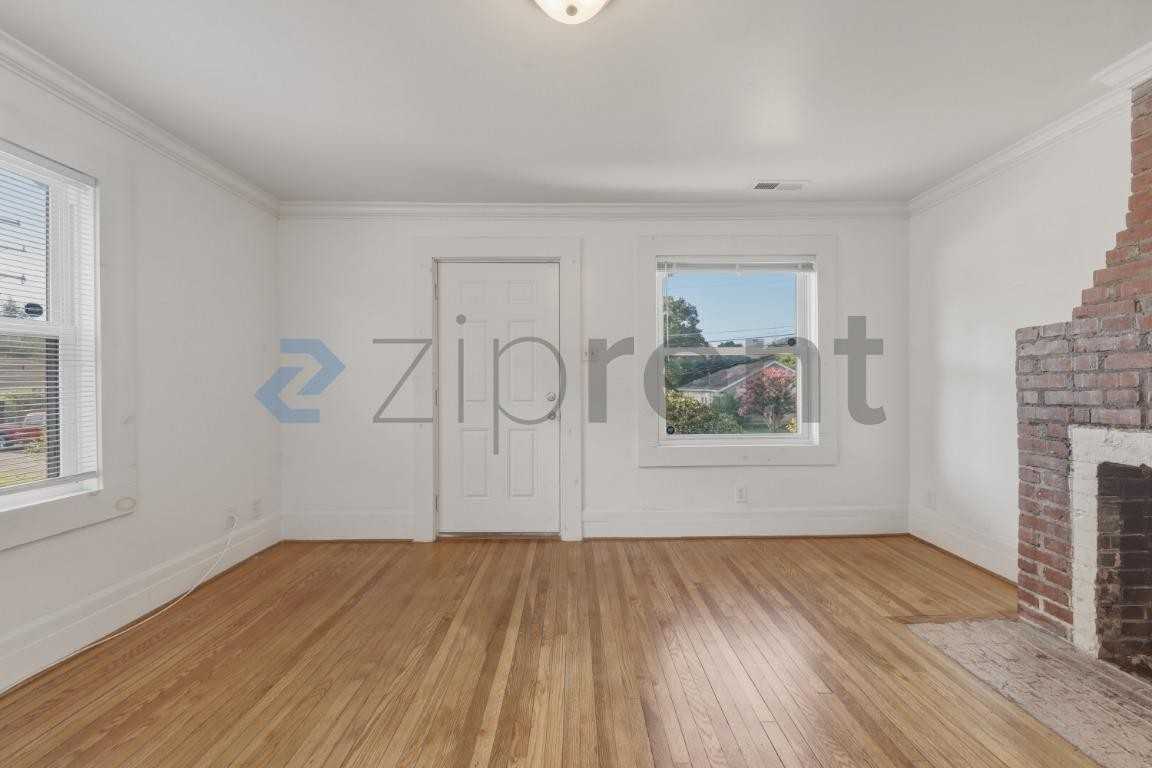 210 W Geer St #B - Photo 6 of 21