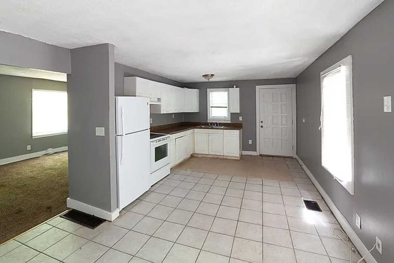 572 Alfred Rd Nw - Photo 3 of 9