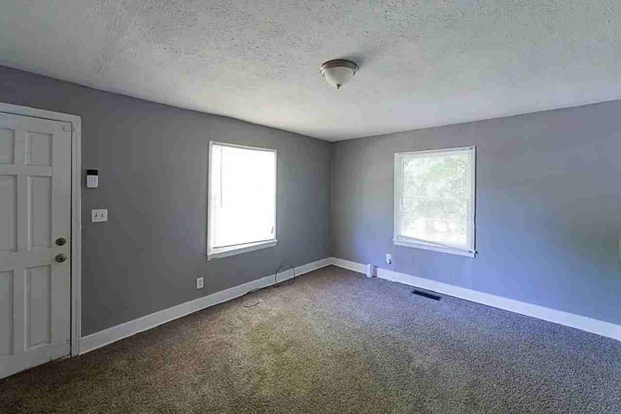 572 Alfred Rd Nw - Photo 6 of 9