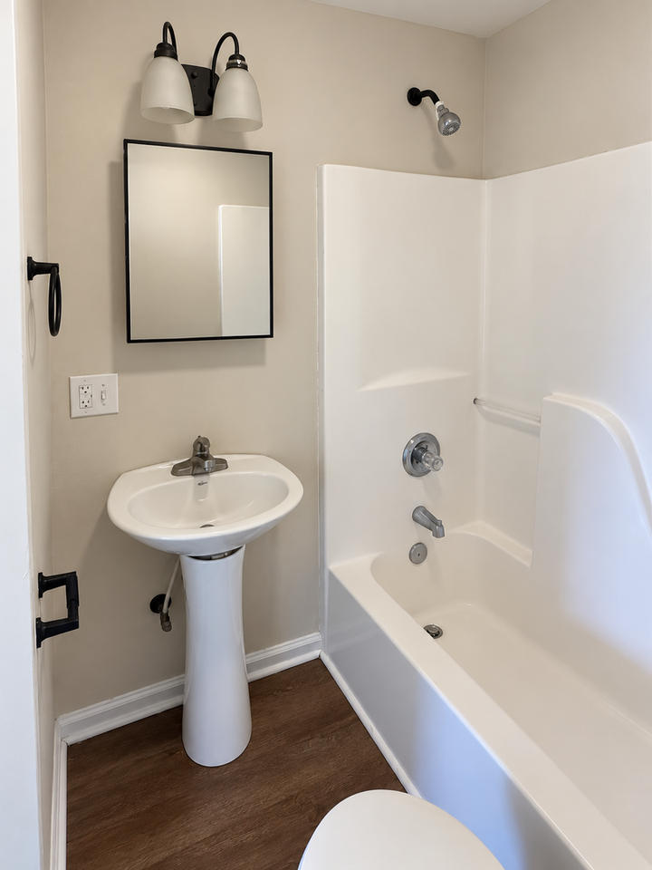 901 Checker St - Photo 6 of 15