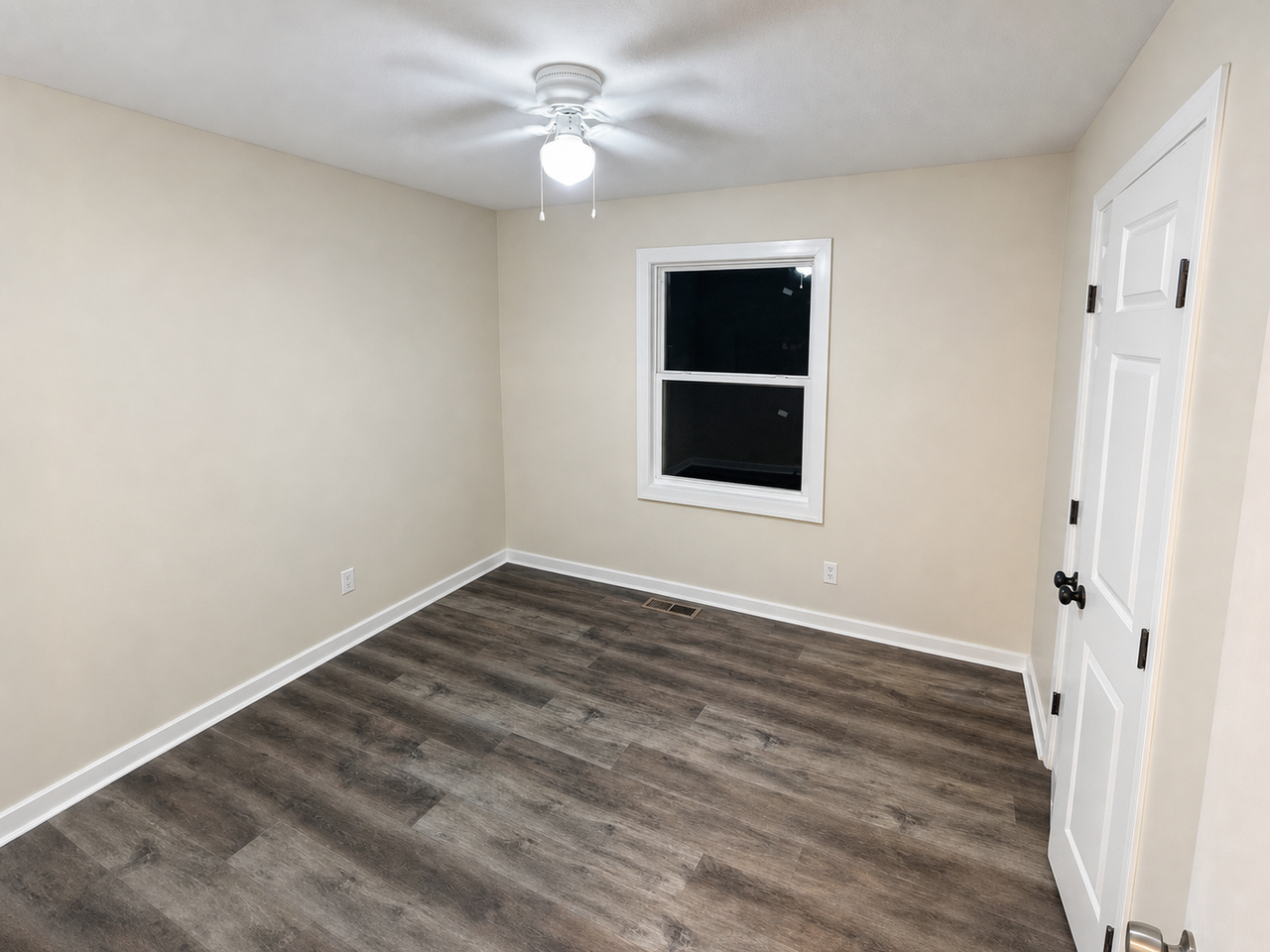 3200 Berkley St Sw - Photo 7 of 13