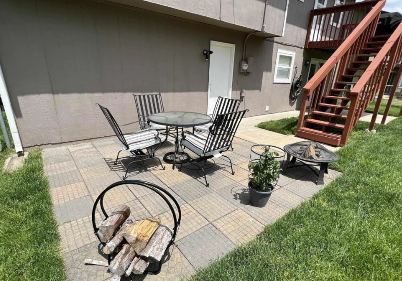 7217 Sw 27th St - Photo 6 of 28