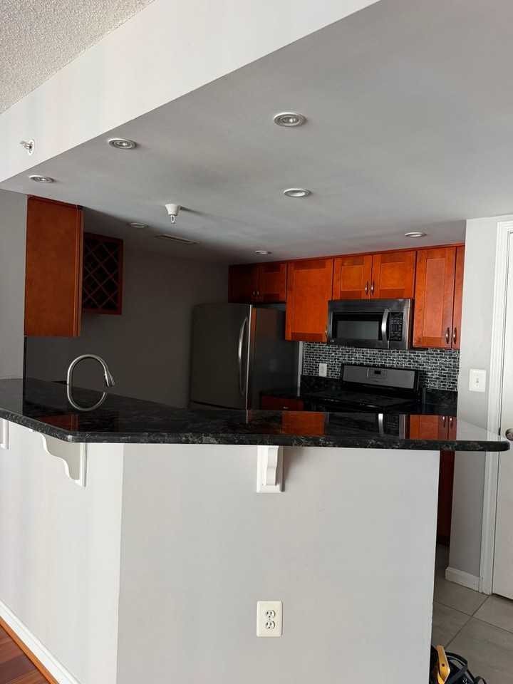11710 Old Georgetown Rd #807 - Photo 4 of 18