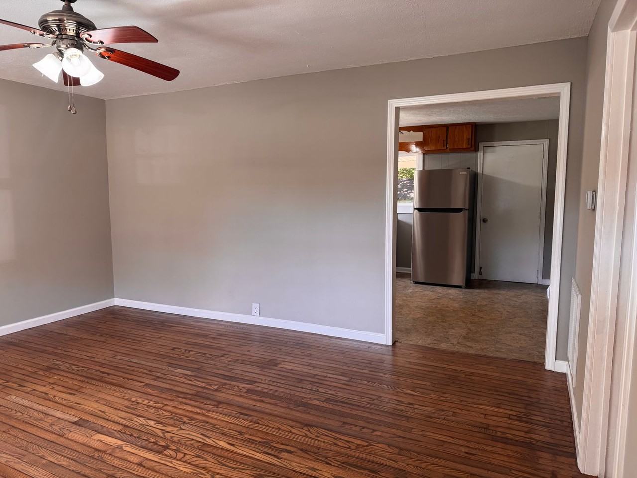 149 Pleasant Cross Rd - Photo 3 of 20