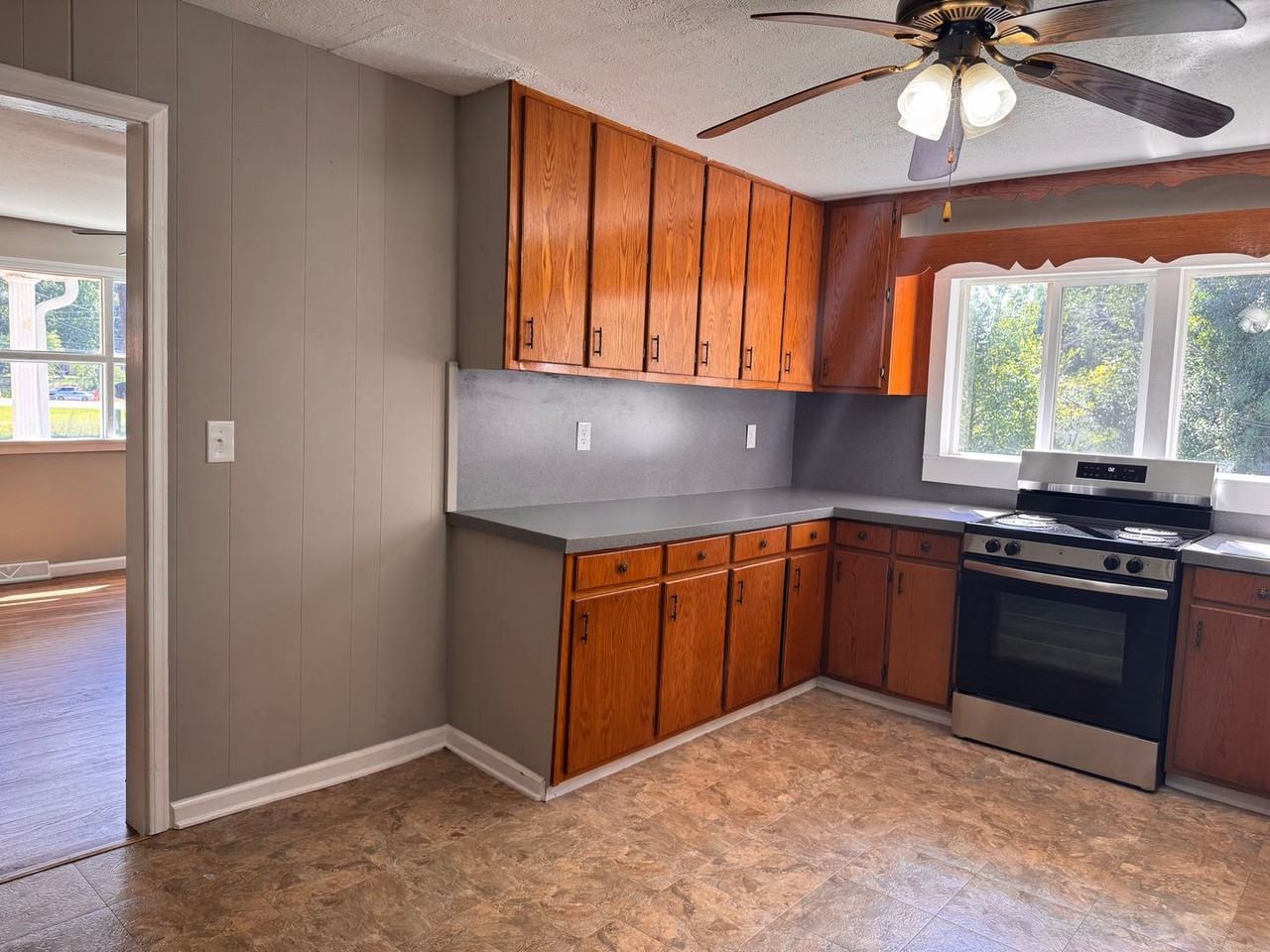 149 Pleasant Cross Rd - Photo 7 of 20