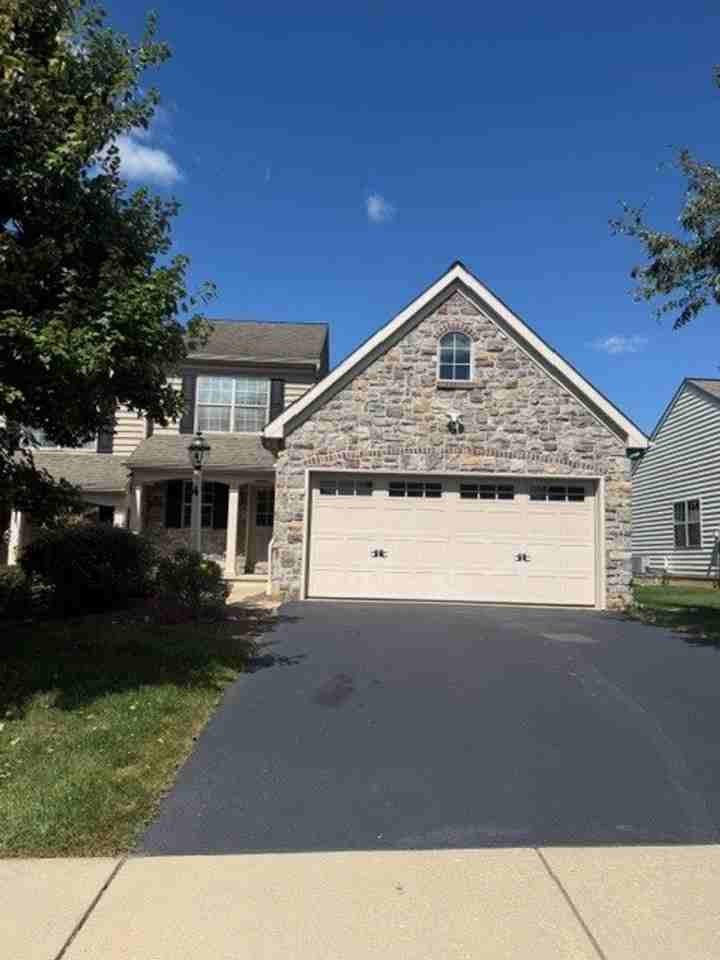 4 Southbrook Dr - Photo 2 of 16