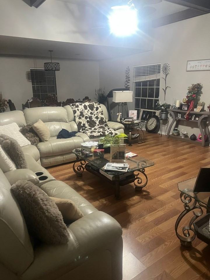 70319 L St - Photo 2 of 27