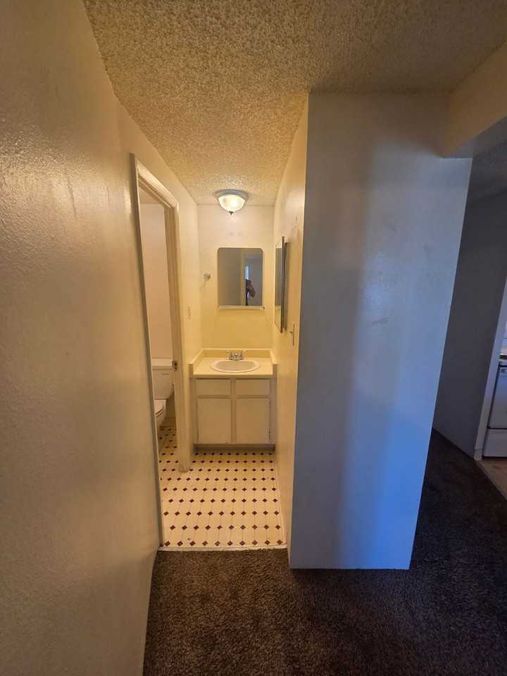 8824 E Florida Ave - Photo 5 of 14