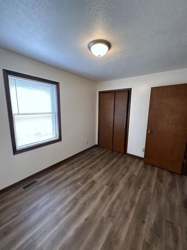 1606 S 16th St #1 - Photo 7 of 7