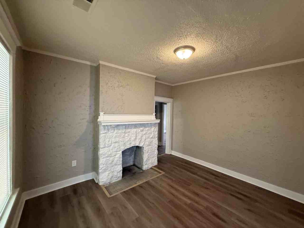 434 Malvern St - Photo 4 of 28