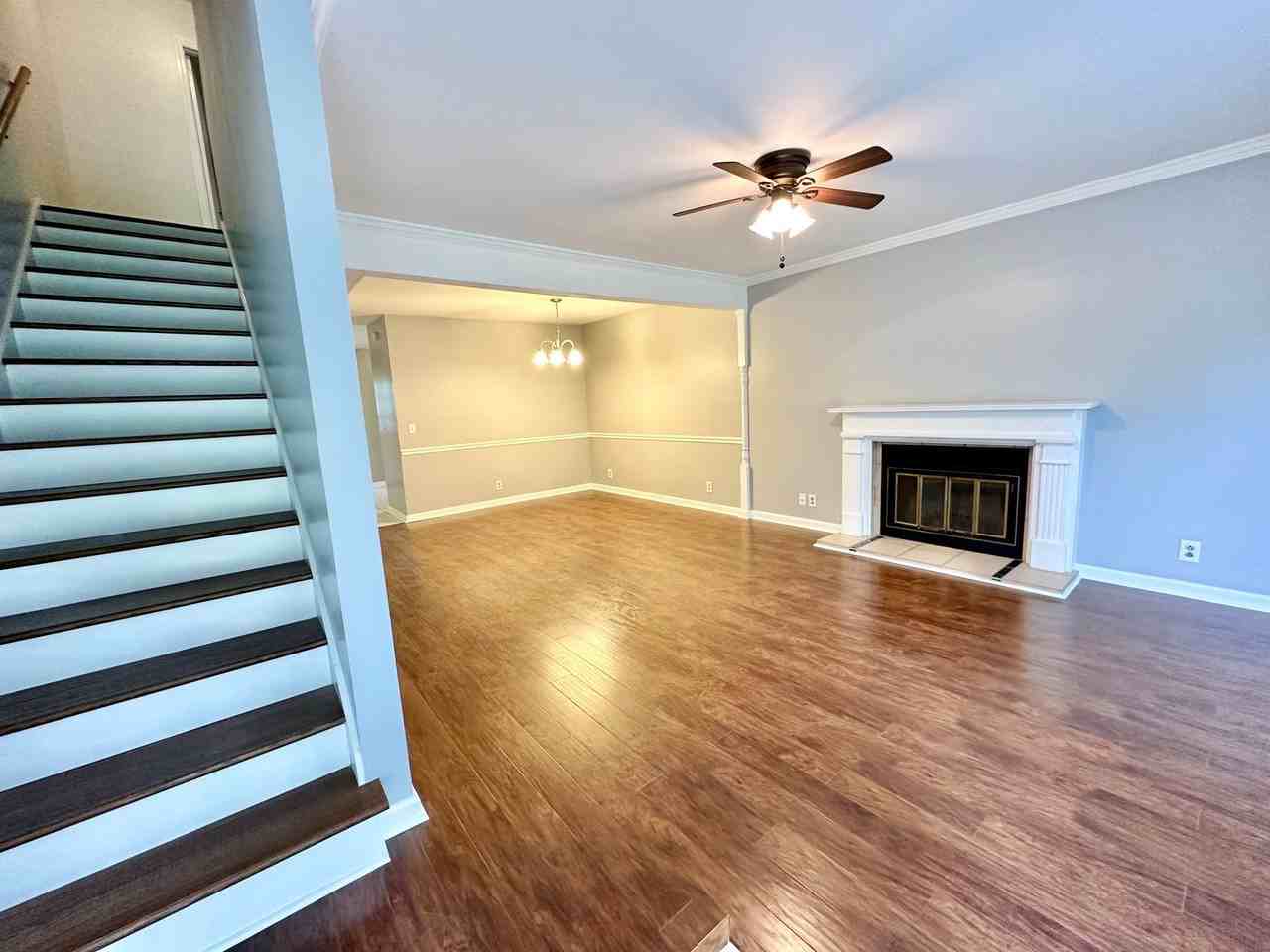 7806 Sawyer Brown Rd - Photo 2 of 25